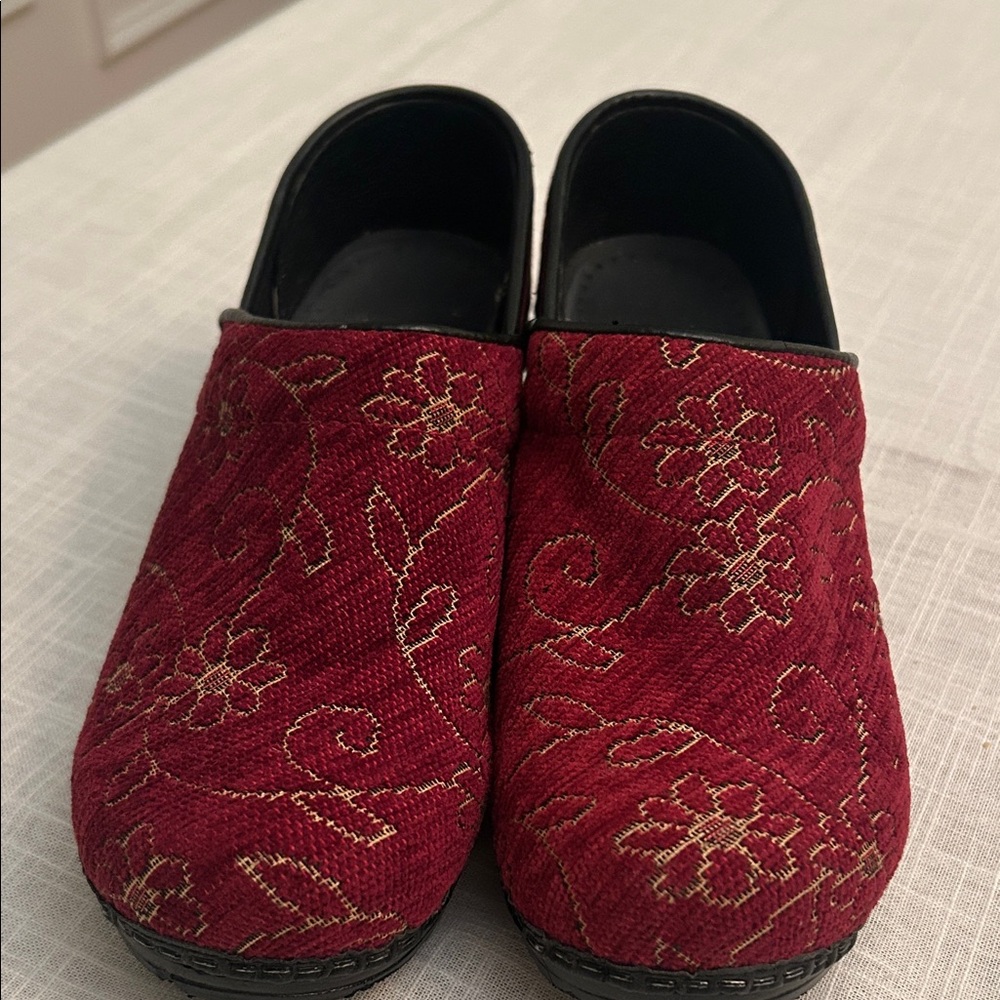 Danilo Red Floral Women's Shoes